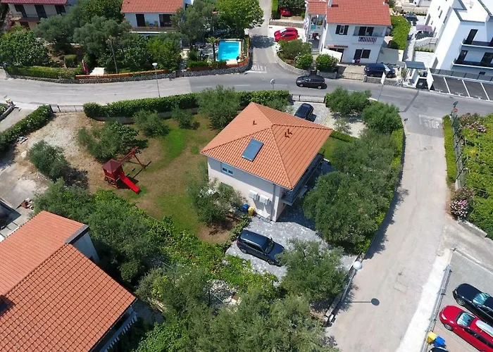 Olivea קרק